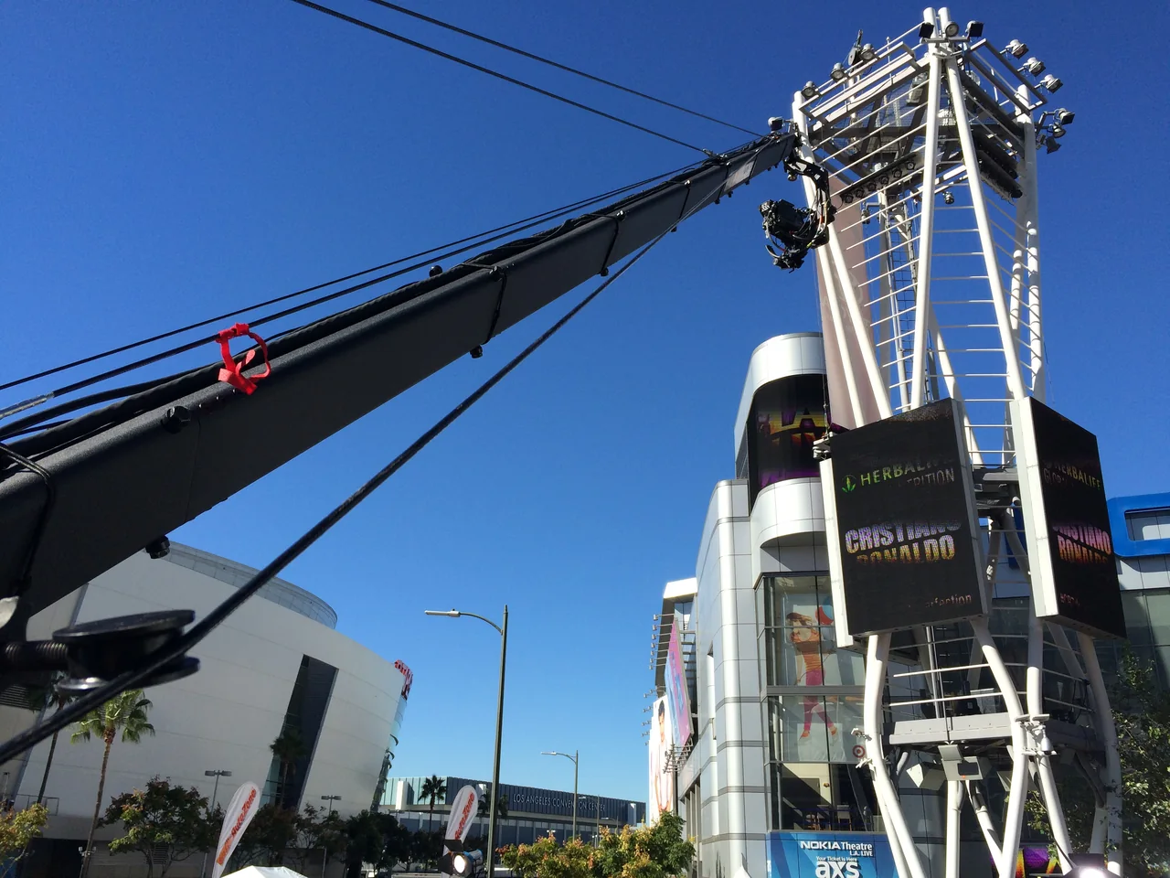 Full camera crane system operating on a city location